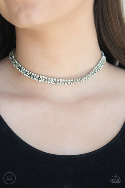 Full of Hot HEIR - white choker