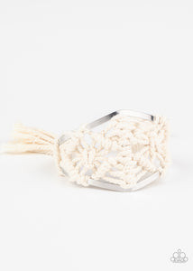 Macrame Mode-white