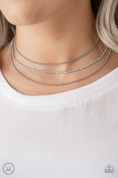 Retro Minimalism - white choker