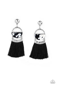 Tassel Trot (black)